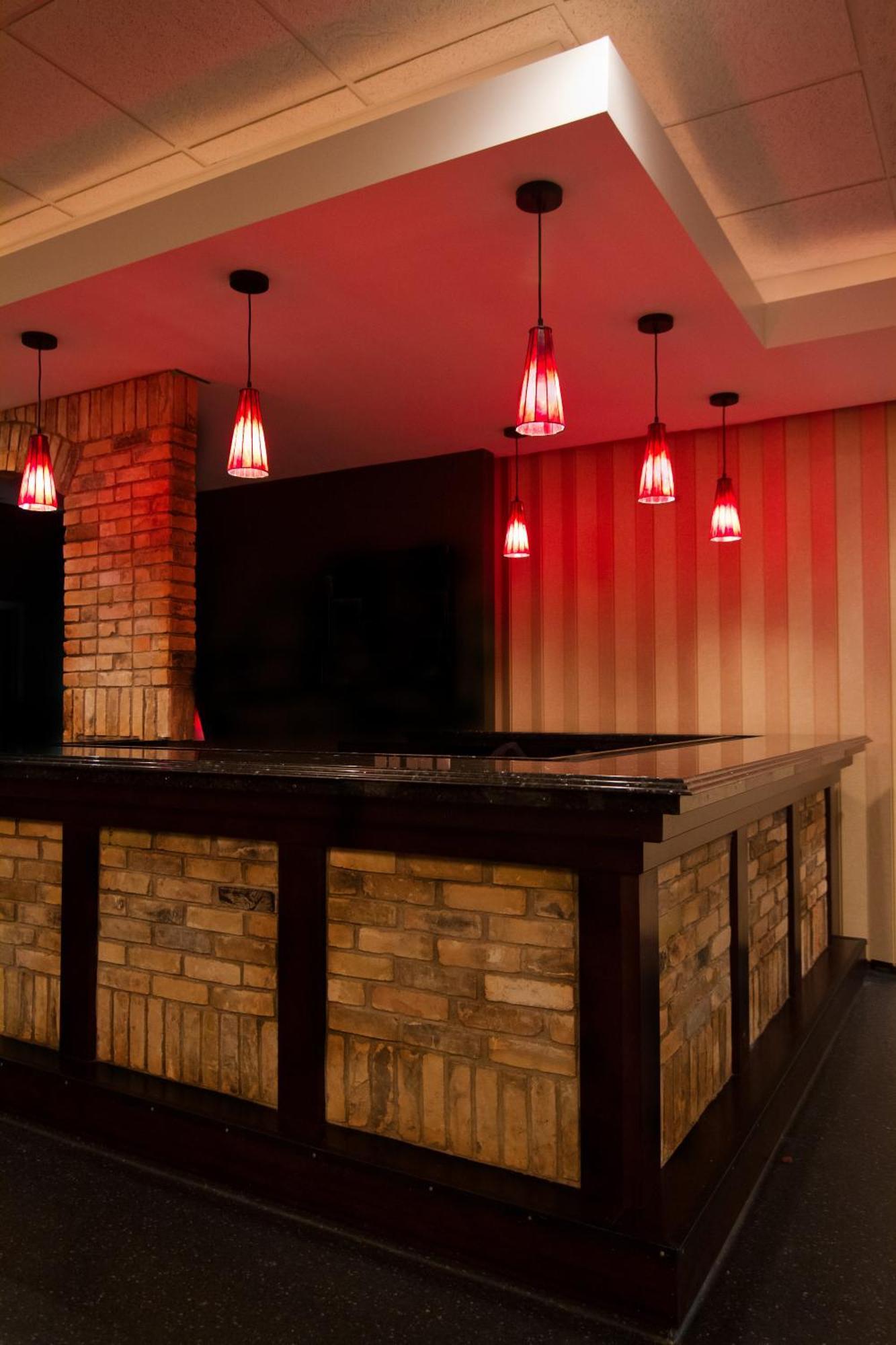 Park West Inn Winnipeg Ngoại thất bức ảnh
