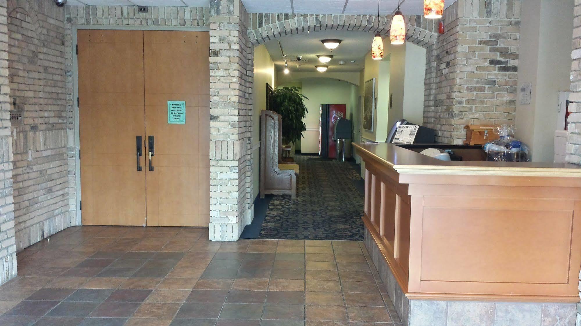 Park West Inn Winnipeg Ngoại thất bức ảnh